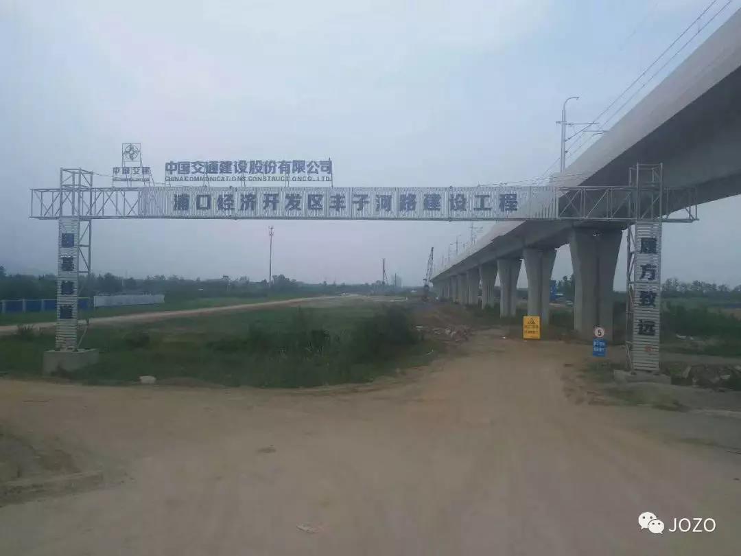 施工現(xiàn)場(chǎng)概覽